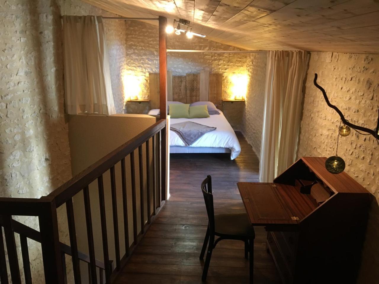 Bed and Breakfast Têtes à l'air à Montils Extérieur photo