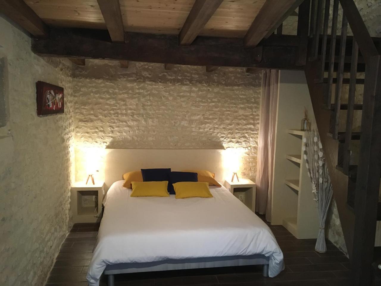 Bed and Breakfast Têtes à l'air à Montils Extérieur photo